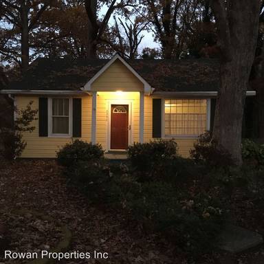 Main picture of 2368 Statesville Blvd