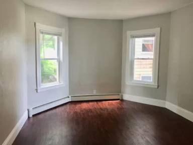 Main picture of 115 1/2 Eastern Ave