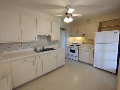Main picture of 34460 Beach Park Ave