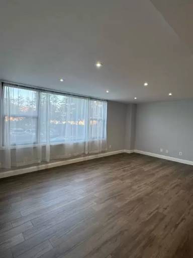 Main picture of Forty Six Hundred Condos