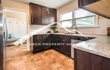 Main picture of 103 Beaver Ave