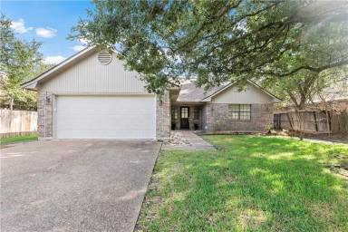 Main picture of 2811 Arroyo Ct N