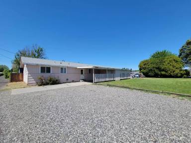 Main picture of 1616 Road 30