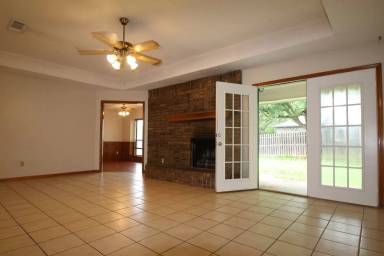 Main picture of 420 Birchwood Ln