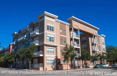 Main picture of 230 SW 2nd Ave