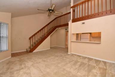 Main picture of 2941 SW 39th Ave