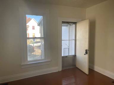 Main picture of 134 Pleasant Ave