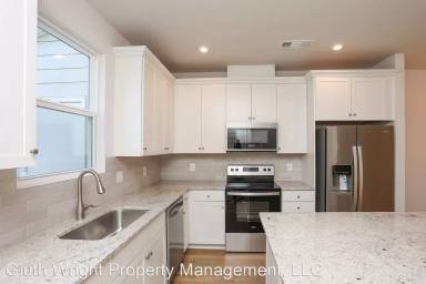 Main picture of 343 Victoria Dr