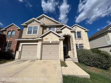 Main picture of 21114 Villa Valencia