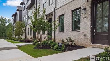 Main picture of 6603 Beacon Dr