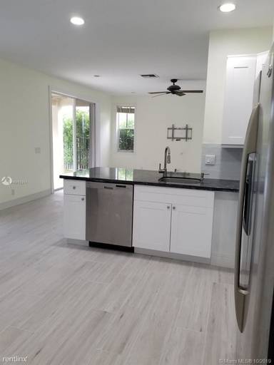 Main picture of 516 Cascade Falls Dr