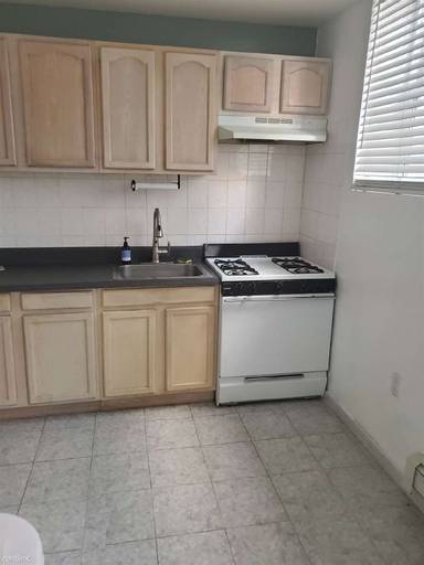Main picture of 7514 12th Ave