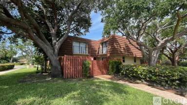 Main picture of 2530 Albatross Rd N