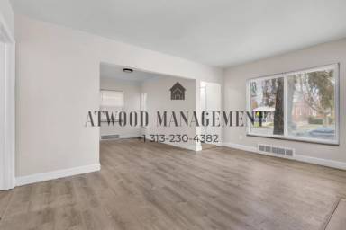 Main picture of 11397 Whitcomb St