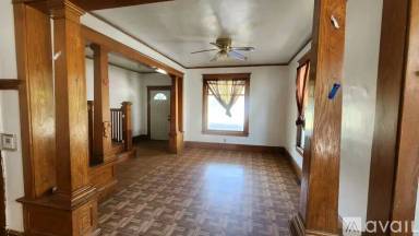 Main picture of 524 Monmouth Blvd