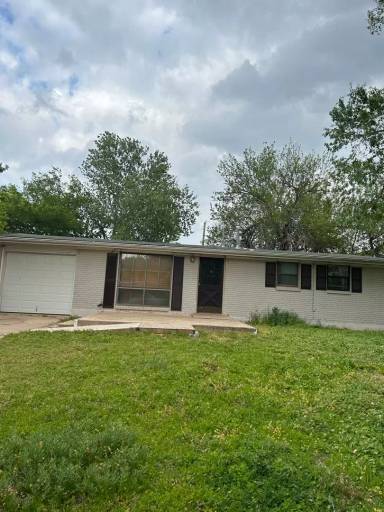 Main picture of 2311 NW 32nd St