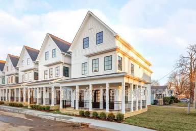 Main picture of 500 Hobson Chapel Pl