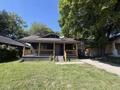 Main picture of 3482 Lamphier Ave
