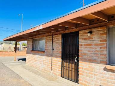Main picture of 420-460 E Yavapai Rd Apartments