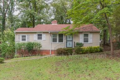 Main picture of 424 Potomac Ave