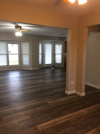 Main picture of 249 John Charles Dr