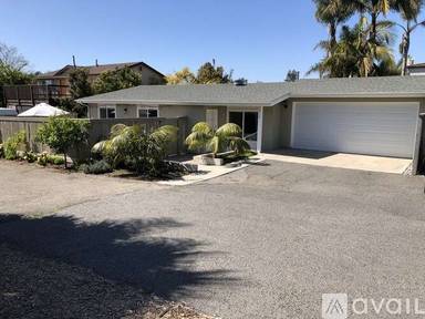 Main picture of 1410 Hygeia Ave
