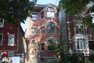 Main picture of 3713 N Janssen Ave