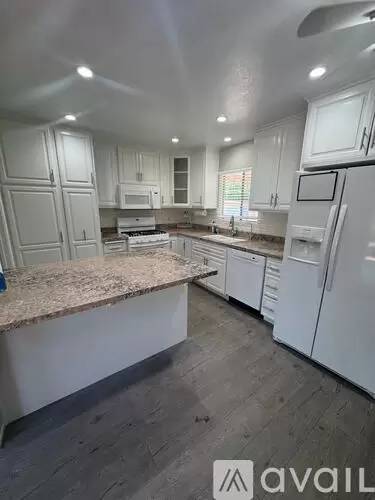 Main picture of 2493 Los Feliz Dr
