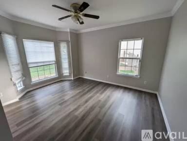 Main picture of 4789 Chesney St NW