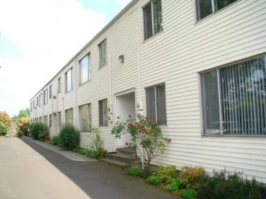 Main picture of Laurelwood Apartments