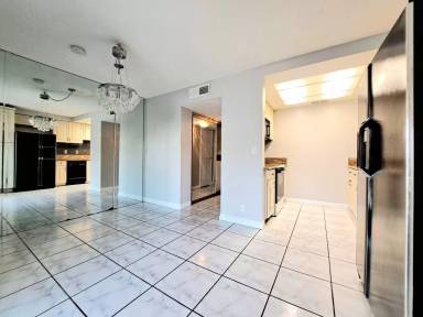 Main picture of 4200 Mississippi Ave