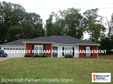 Main picture of 16 Redwood Dr