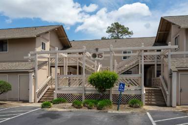 Main picture of Shorewood Condos