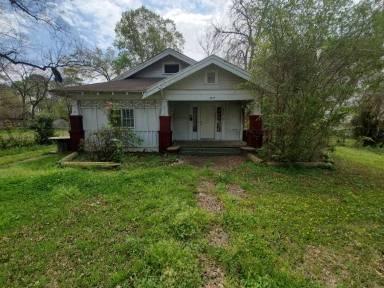 Main picture of 3059 Desoto St