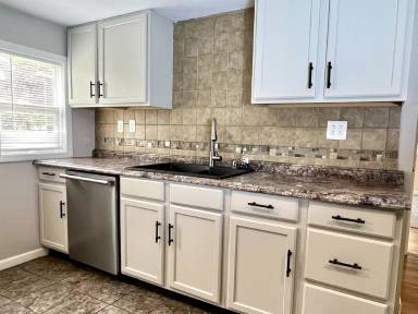 Main picture of 865 Barclay Hill Rd