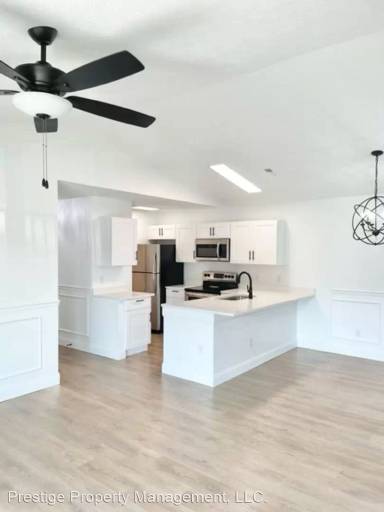 Main picture of 3195 Lighthouse Dr