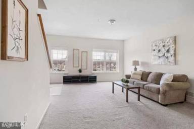 Main picture of 238 Mike Dr