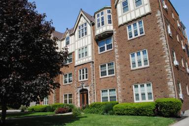 Main picture of 2558 Madison Rd
