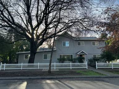 Main picture of 1151 Arcadian Ave