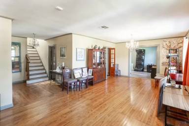 Main picture of 116 Central Ave