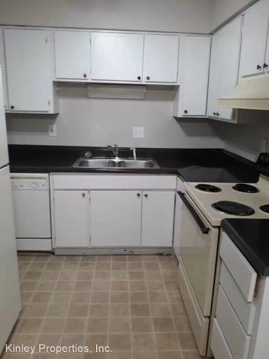 Main picture of 2017 Stoney Point Ln