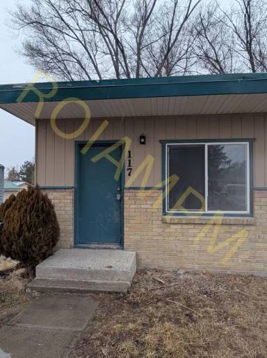 Main picture of 117 Main St