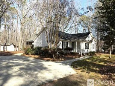 Main picture of 763 Southwick Ave