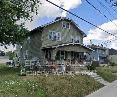 Main picture of 1976 Sullivant Ave