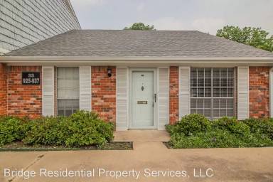 Main picture of 937 Roaring Springs Rd