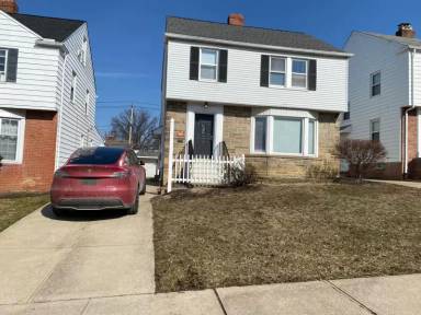 Main picture of 4393 Groveland Rd