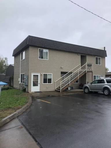 Main picture of 716 SE Davis St