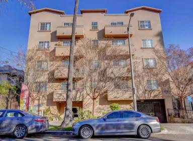 Main picture of 1720 Taft Ave