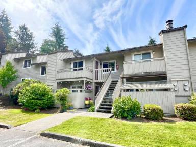 Main picture of Woodland Hills Condos