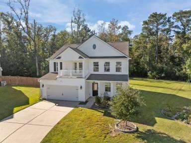Main picture of 9909 Pin Cherry Ct